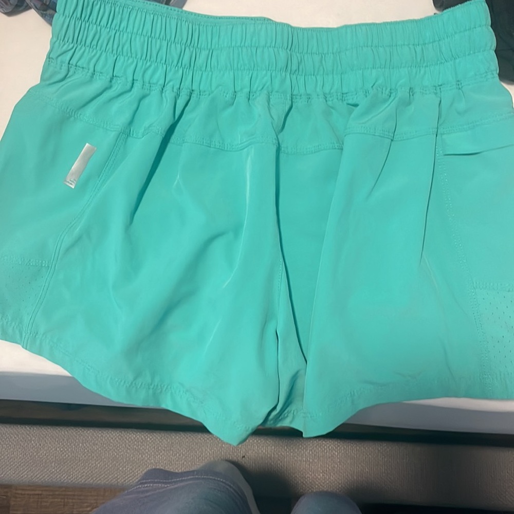 Shorts - Picture 2 of 3